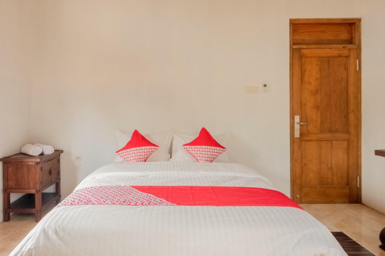 Hotel Batukaras Kalaras Extérieur photo