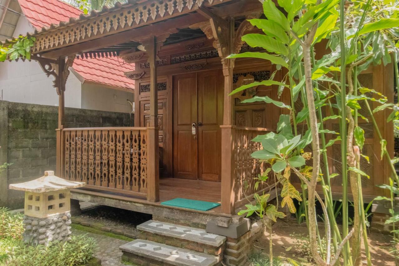 Hotel Batukaras Kalaras Extérieur photo
