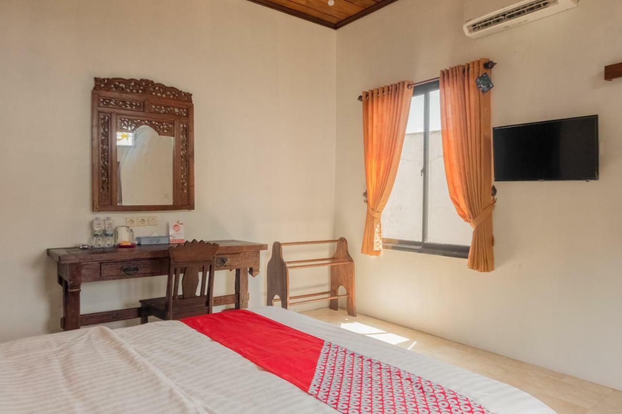 Hotel Batukaras Kalaras Extérieur photo