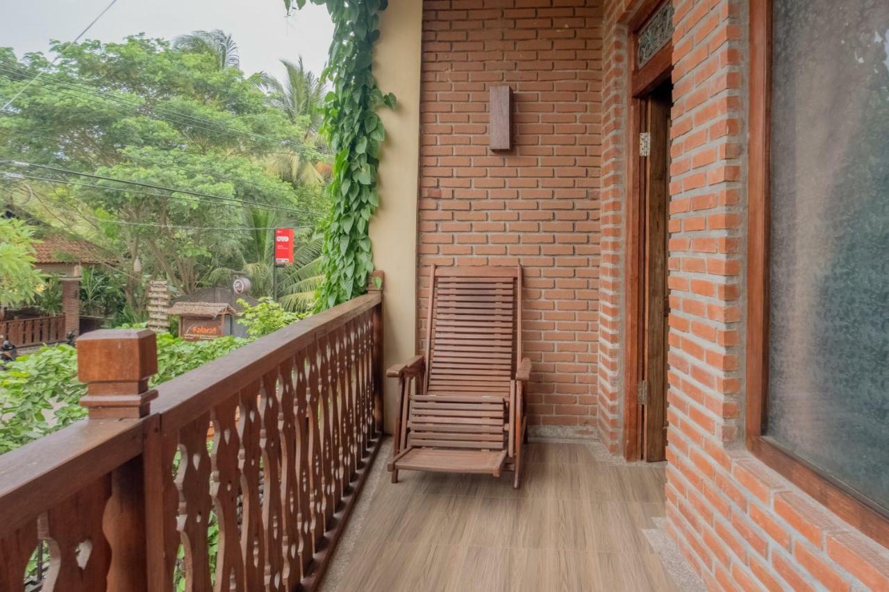 Hotel Batukaras Kalaras Extérieur photo